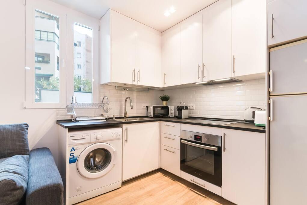 Amazing Apartment! Quiet And Bright, Madrid. Εξωτερικό φωτογραφία