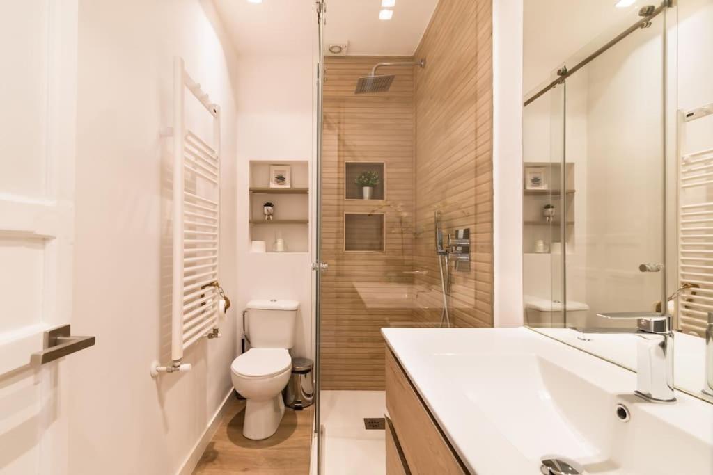 Amazing Apartment! Quiet And Bright, Madrid. Εξωτερικό φωτογραφία