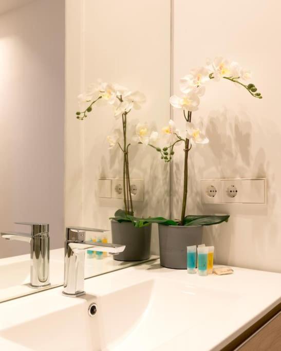 Amazing Apartment! Quiet And Bright, Madrid. Εξωτερικό φωτογραφία